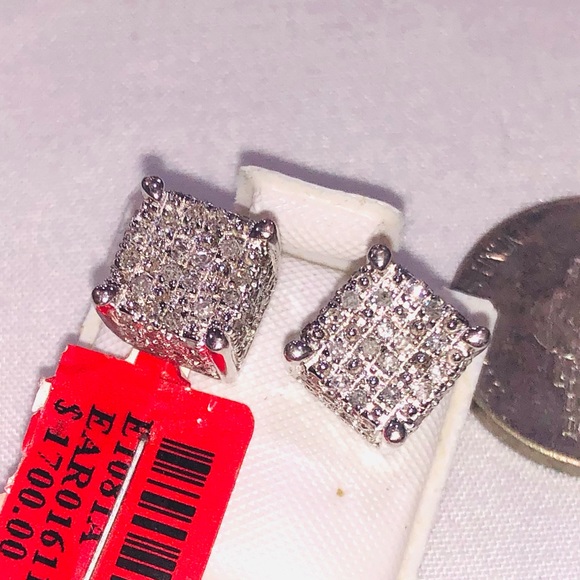 Real diamond earrings for men, not lab made not c not fake, huge sale, best gift - Picture 7 of 9